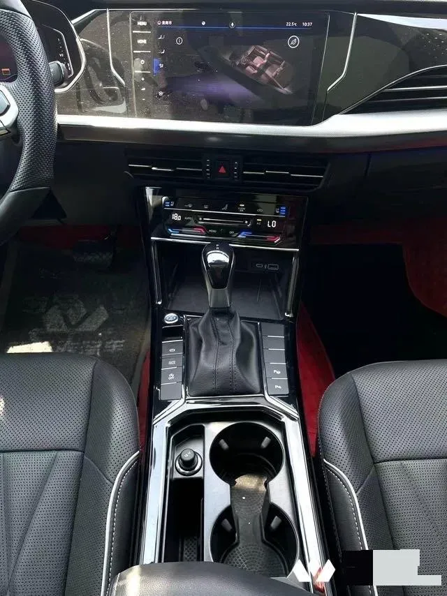 2022 Xpeng P7 BEV 60.2KWH,autocango,china used car exporter,china ev exporter,chinese used car exporter,chinese used ev exporter