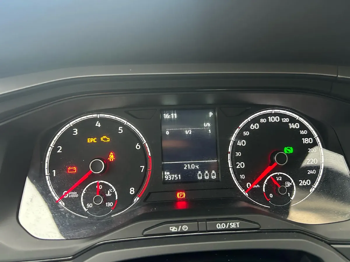 2021 Haval H6 1.5T 169HP L4 7DCT,autocango,china used car exporter,china ev exporter,chinese used car exporter,chinese used ev exporter