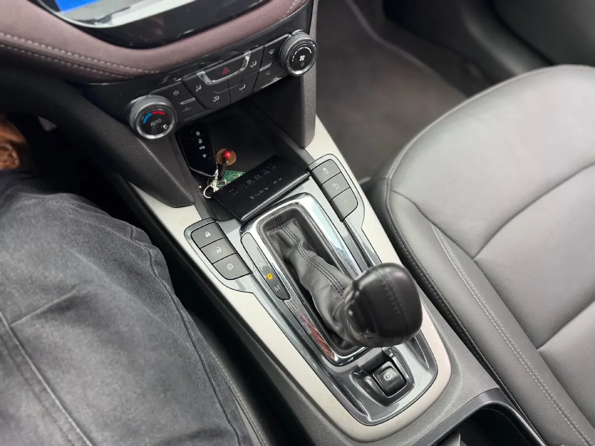 2018 Chevrolet Malibu 1.5T 170HP L4 6AT,autocango,china used car exporter,china ev exporter,chinese used car exporter,chinese used ev exporter