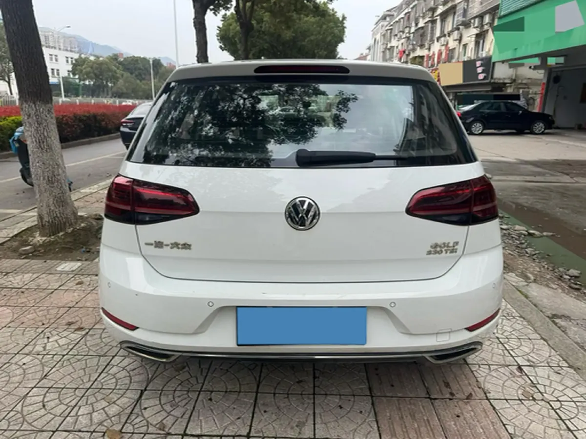 2018 Volkswagen Golf 1.4T 131HP L4 7DCT,autocango,china used car exporter,china ev exporter,chinese used car exporter,chinese used ev exporter