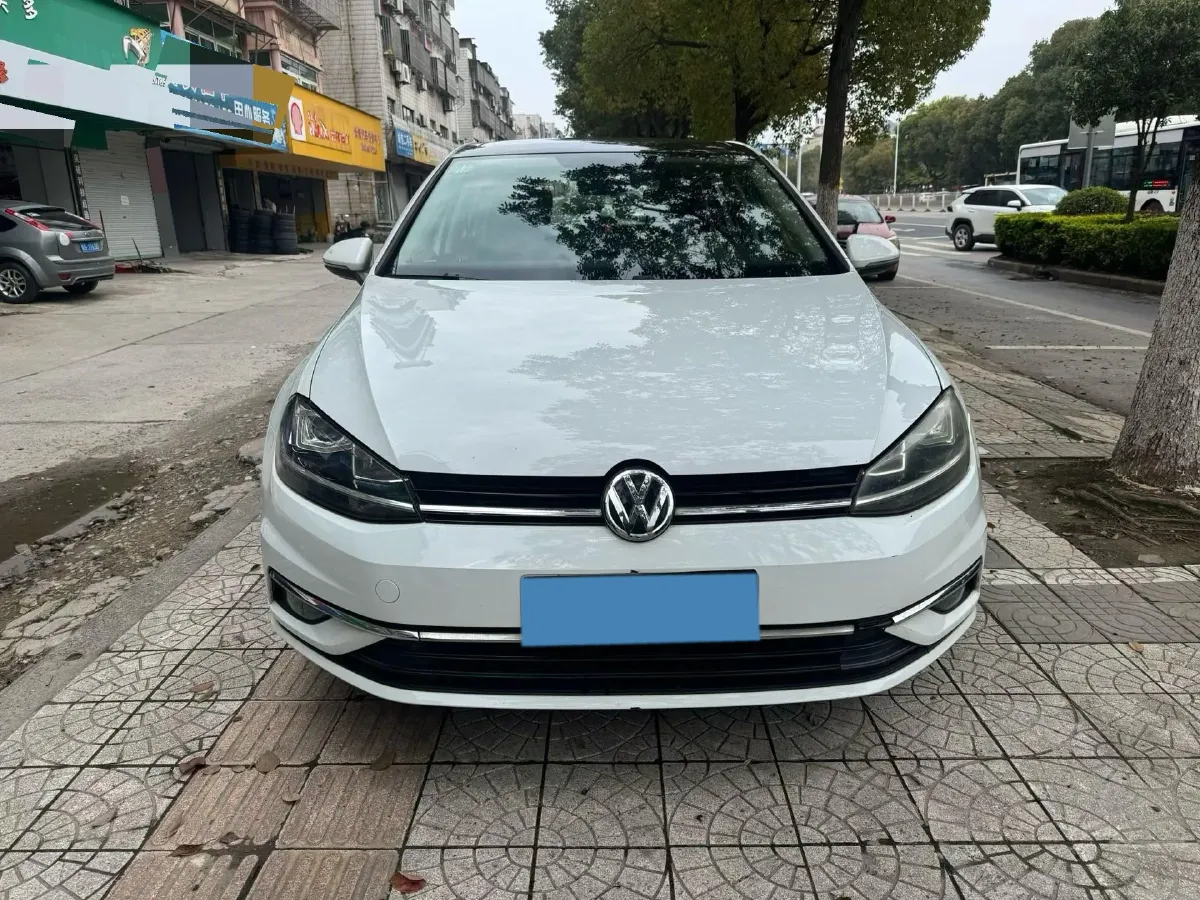 2018 Volkswagen Golf 1.4T 131HP L4 7DCT,autocango,china used car exporter,china ev exporter,chinese used car exporter,chinese used ev exporter