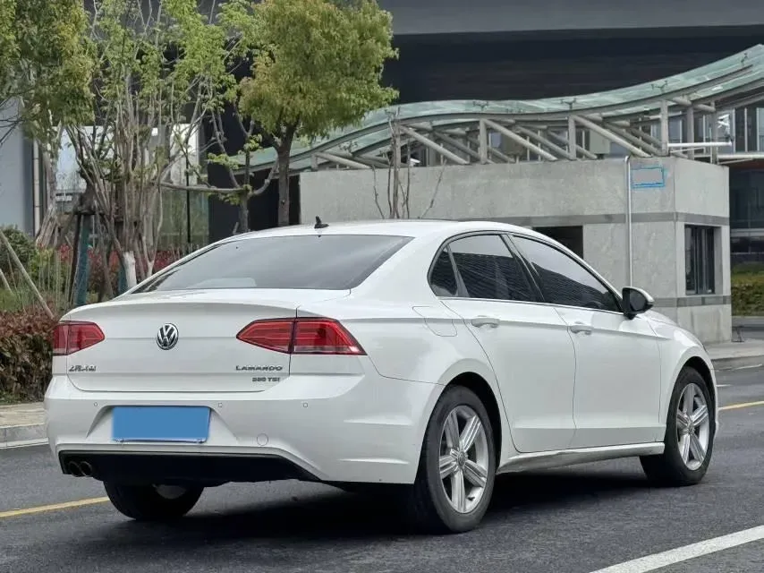 2018 Volkswagen Lamando 1.4T 150HP L4 7DCT,autocango,china used car exporter,china ev exporter,chinese used car exporter,chinese used ev exporter