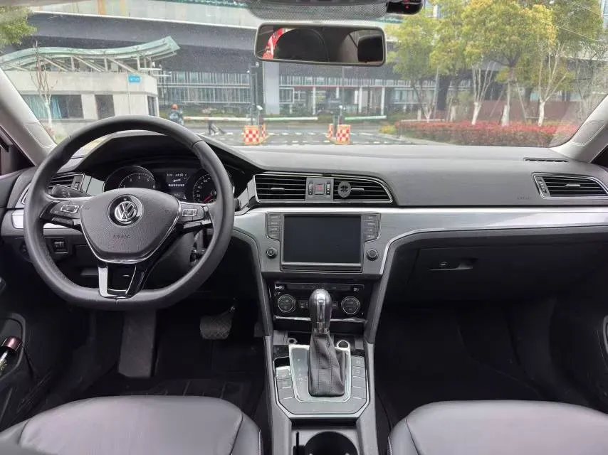 2018 Volkswagen Lamando 1.4T 150HP L4 7DCT,autocango,china used car exporter,china ev exporter,chinese used car exporter,chinese used ev exporter