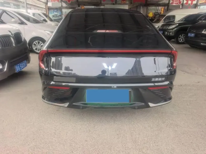 2023 WuLing XingGuang 1.5L 106HP L4 E-CVT PHEV 20.5KWH,autocango,china used car exporter,china ev exporter,chinese used car exporter,chinese used ev exporter