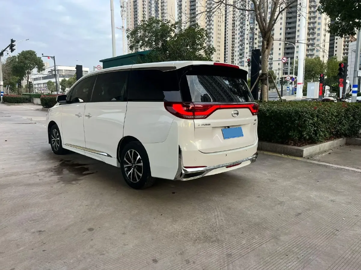 2021 GAC Trumpchi M8 2.0T 252HP L4 8AT,autocango,china used car exporter,china ev exporter,chinese used car exporter,chinese used ev exporter
