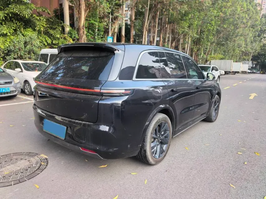 2023 Li L8 Range Extended 154HP REEV 40.9KWH,autocango,china used car exporter,china ev exporter,chinese used car exporter,chinese used ev exporter