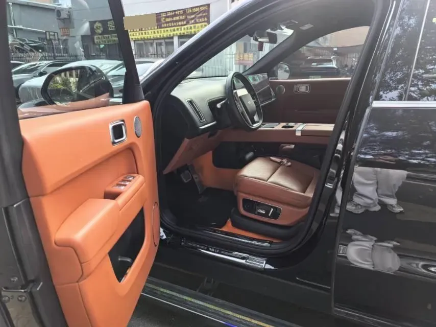 2023 Li L8 Range Extended 154HP REEV 40.9KWH,autocango,china used car exporter,china ev exporter,chinese used car exporter,chinese used ev exporter