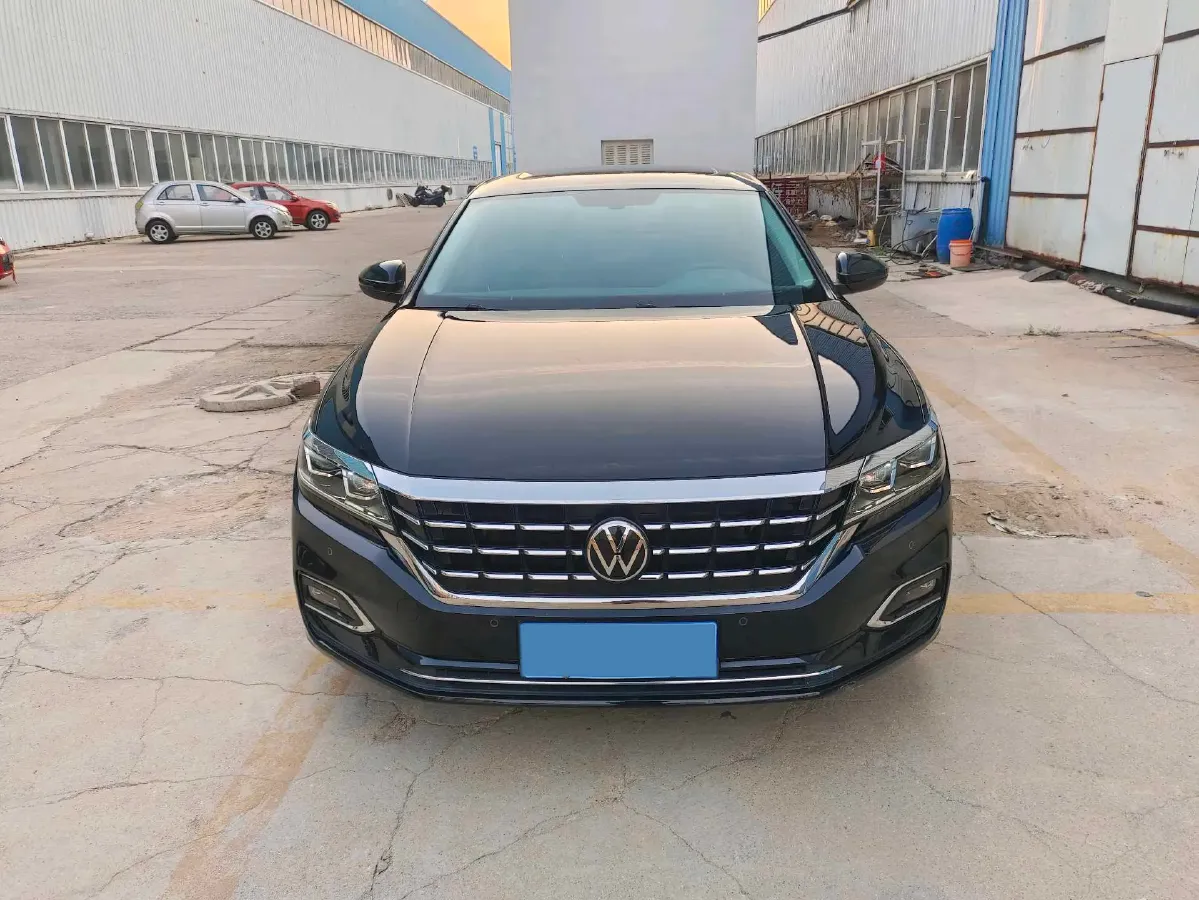2020 Volkswagen Passat 2.0T 186HP L4 7DCT,autocango,china used car exporter,china ev exporter,chinese used car exporter,chinese used ev exporter