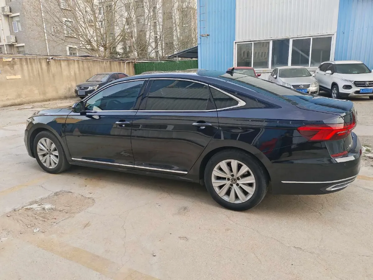 2020 Volkswagen Passat 2.0T 186HP L4 7DCT,autocango,china used car exporter,china ev exporter,chinese used car exporter,chinese used ev exporter
