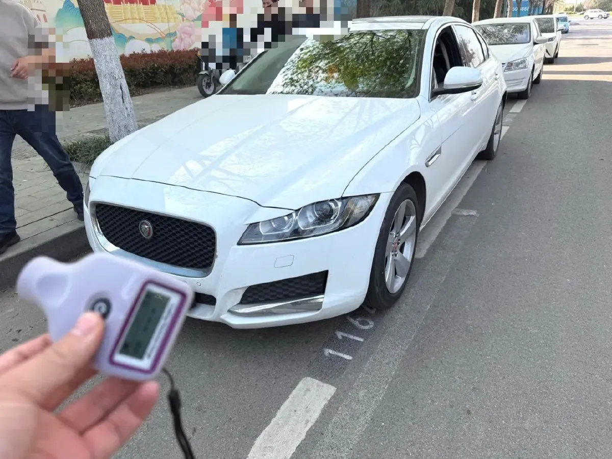 2018 Jaguar XFL 2.0T 200HP L4 8AT,autocango,china used car exporter,china ev exporter,chinese used car exporter,chinese used ev exporter