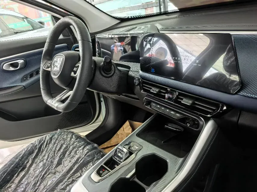 2026 GAC Trumpchi GS3 1.5T 177HP L4 7DCT,autocango,china used car exporter,china ev exporter,chinese used car exporter,chinese used ev exporter