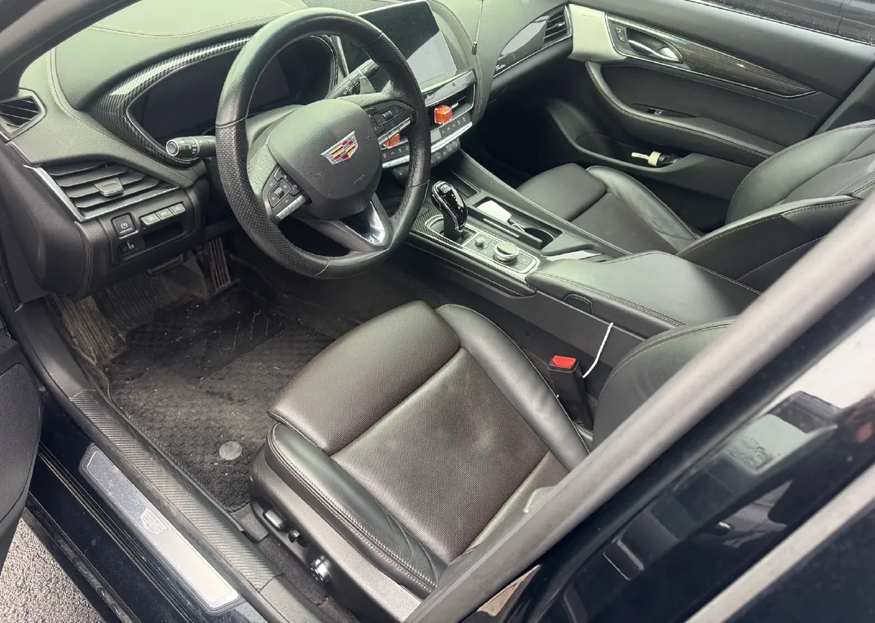 2021 Cadillac CT5 2.0T 237HP L4 10AT,autocango,china used car exporter,china ev exporter,chinese used car exporter,chinese used ev exporter