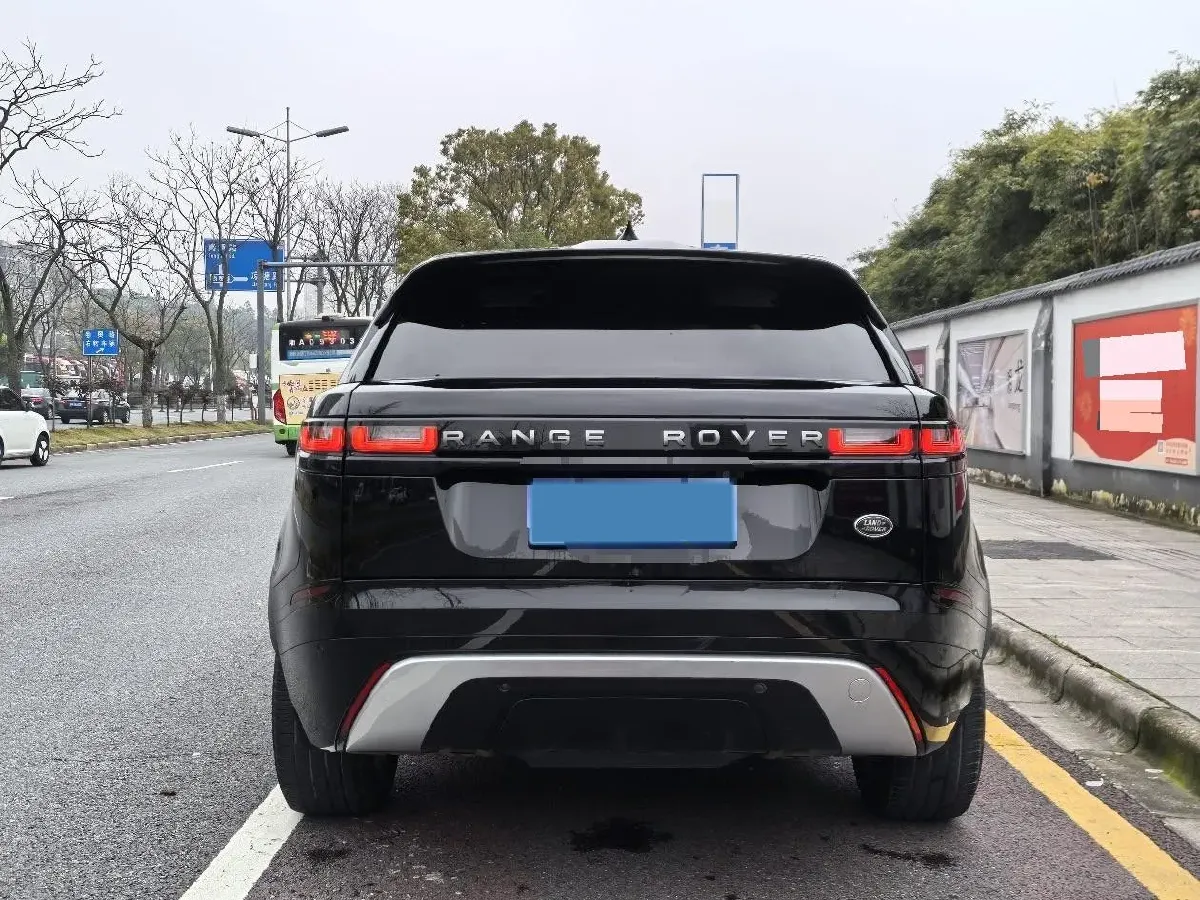 2020 Land Rover Range Rover Velar 2.0T 250HP L4 8AT,autocango,china used car exporter,china ev exporter,chinese used car exporter,chinese used ev exporter