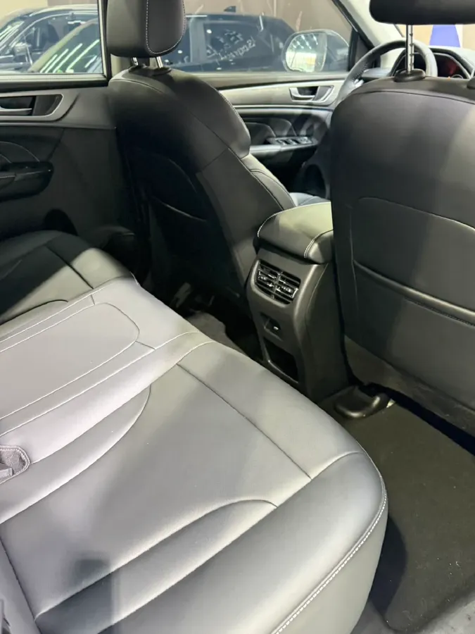 2021 Haval M6 1.5T 150HP L4 7DCT,autocango,china used car exporter,china ev exporter,chinese used car exporter,chinese used ev exporter