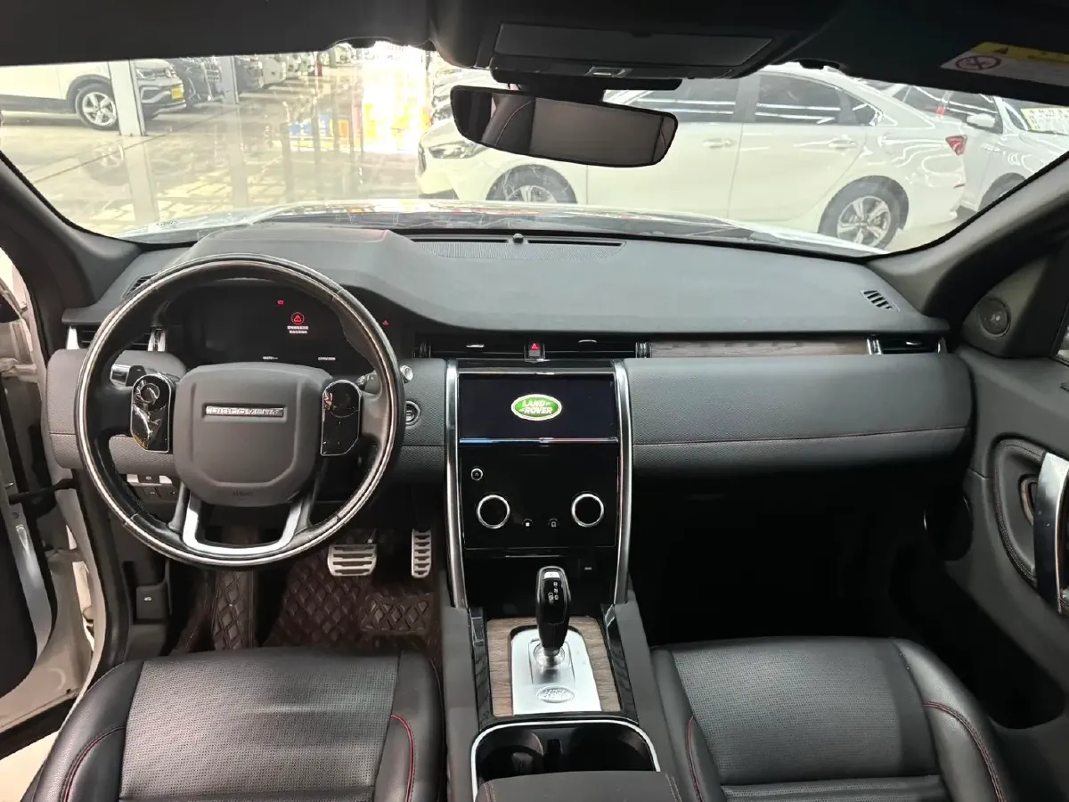 2020 Land Rover Discovery Sport 2.0T 249HP L4 9AT,autocango,china used car exporter,china ev exporter,chinese used car exporter,chinese used ev exporter