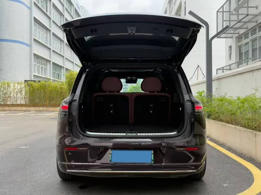 2026 Voyah 9L 1.5T 150HP L4 PHEV,autocango,china used car exporter,china ev exporter,chinese used car exporter,chinese used ev exporter