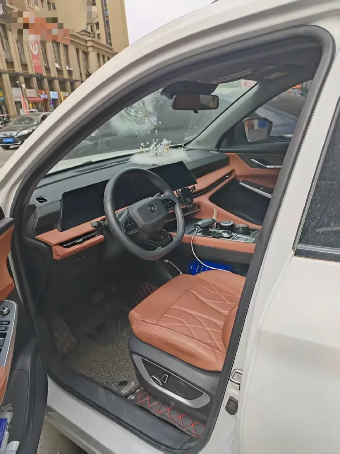 2024 ChangAn CS75 Plus 1.5T 188HP L4 8AT,autocango,china used car exporter,china ev exporter,chinese used car exporter,chinese used ev exporter