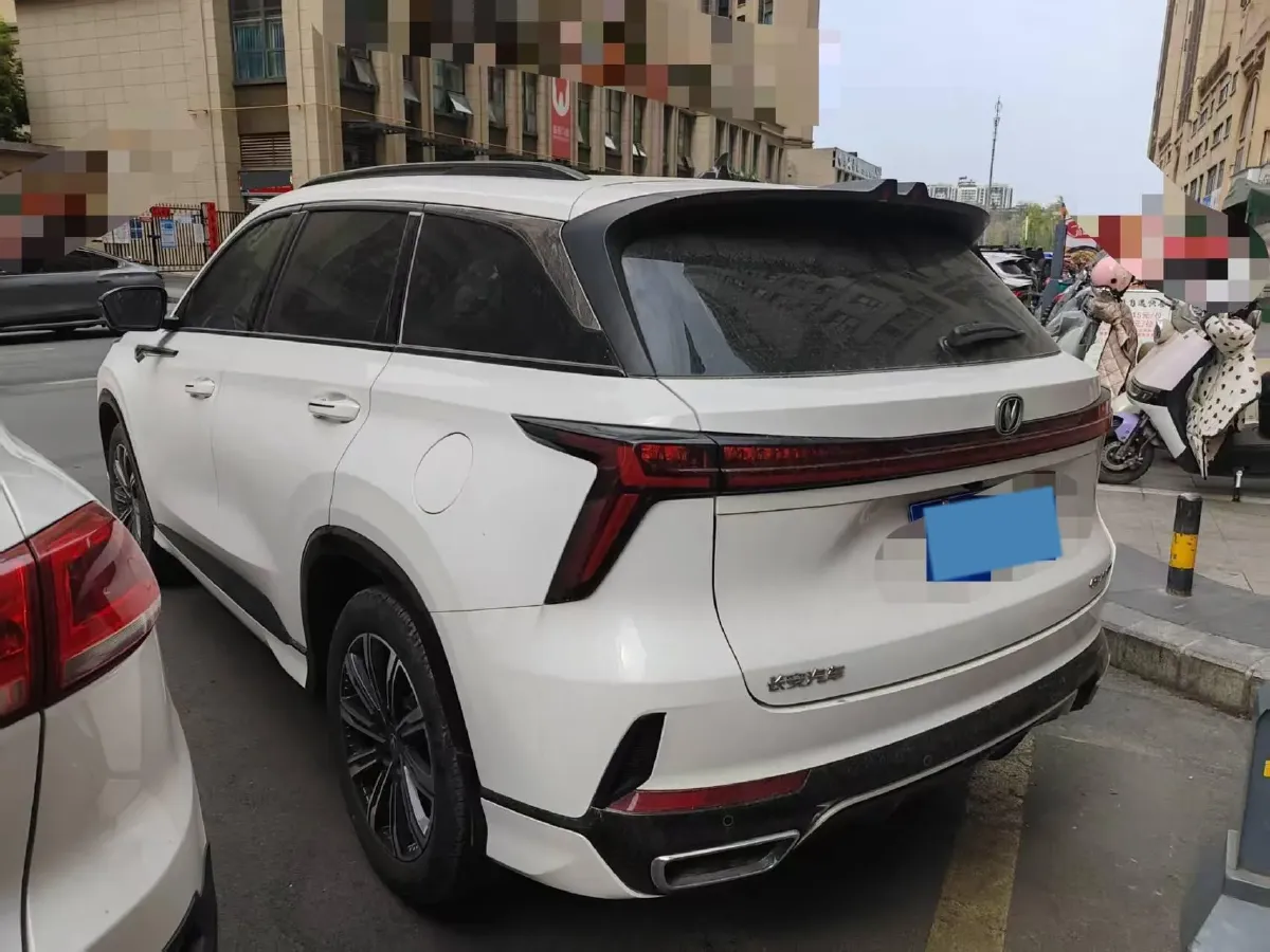 2024 ChangAn CS75 Plus 1.5T 188HP L4 8AT,autocango,china used car exporter,china ev exporter,chinese used car exporter,chinese used ev exporter