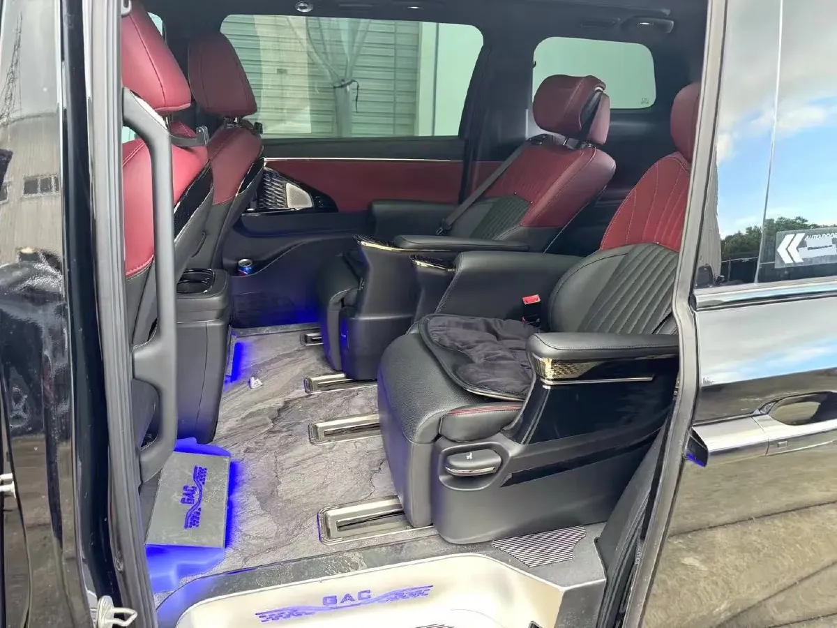 2023 GAC Trumpchi M8 2.0T 252HP L4 8AT,autocango,china used car exporter,china ev exporter,chinese used car exporter,chinese used ev exporter