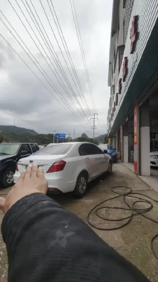 2017 Geely Emgrand 1.5L 109HP L4 5MT,autocango,china used car exporter,china ev exporter,chinese used car exporter,chinese used ev exporter