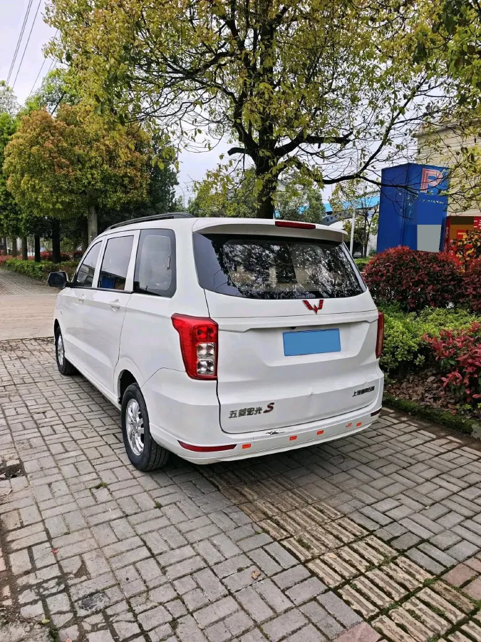 2019 WuLing HongGuang 1.5L 105HP L4 5MT,autocango,china used car exporter,china ev exporter,chinese used car exporter,chinese used ev exporter