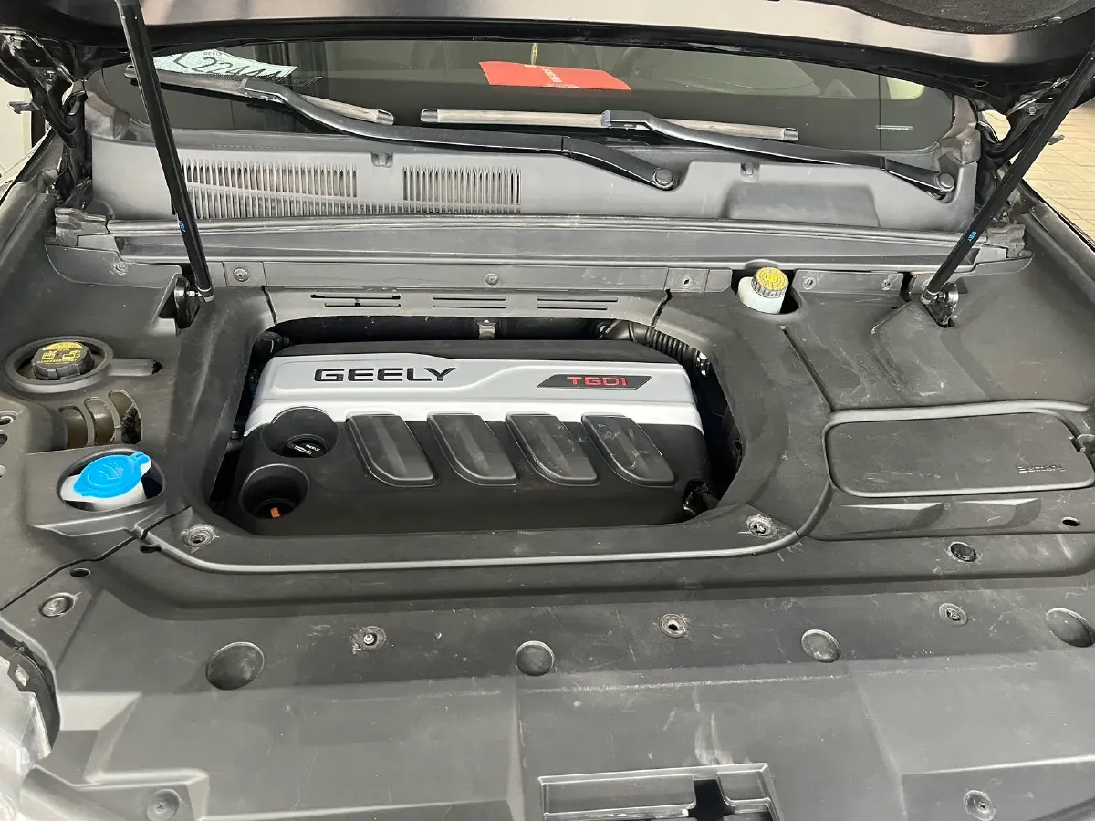 2018 Geely Azkarra 1.8T 184HP L4 6AT,autocango,china used car exporter,china ev exporter,chinese used car exporter,chinese used ev exporter