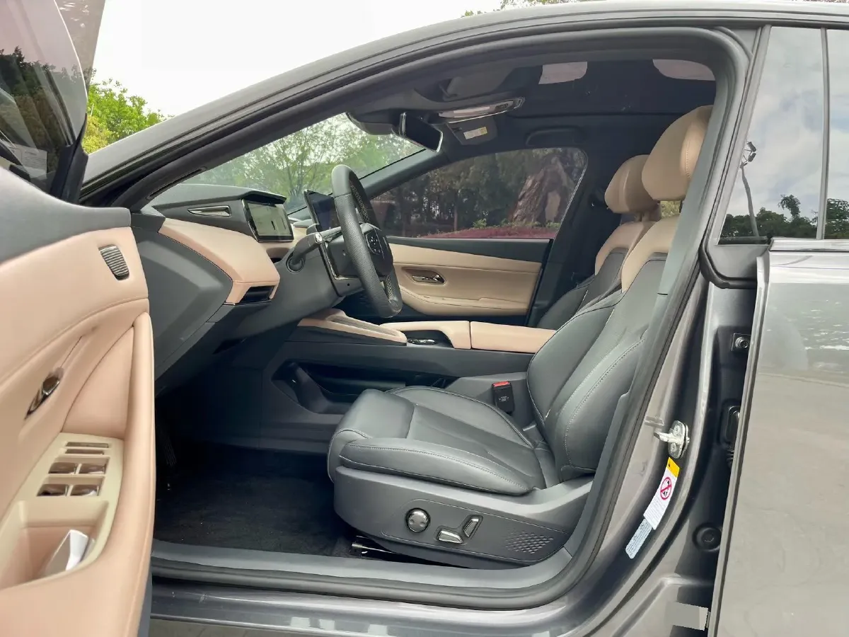 2022 Mazda 3 Axela 2.0L 158HP L4 6AT,autocango,china used car exporter,china ev exporter,chinese used car exporter,chinese used ev exporter