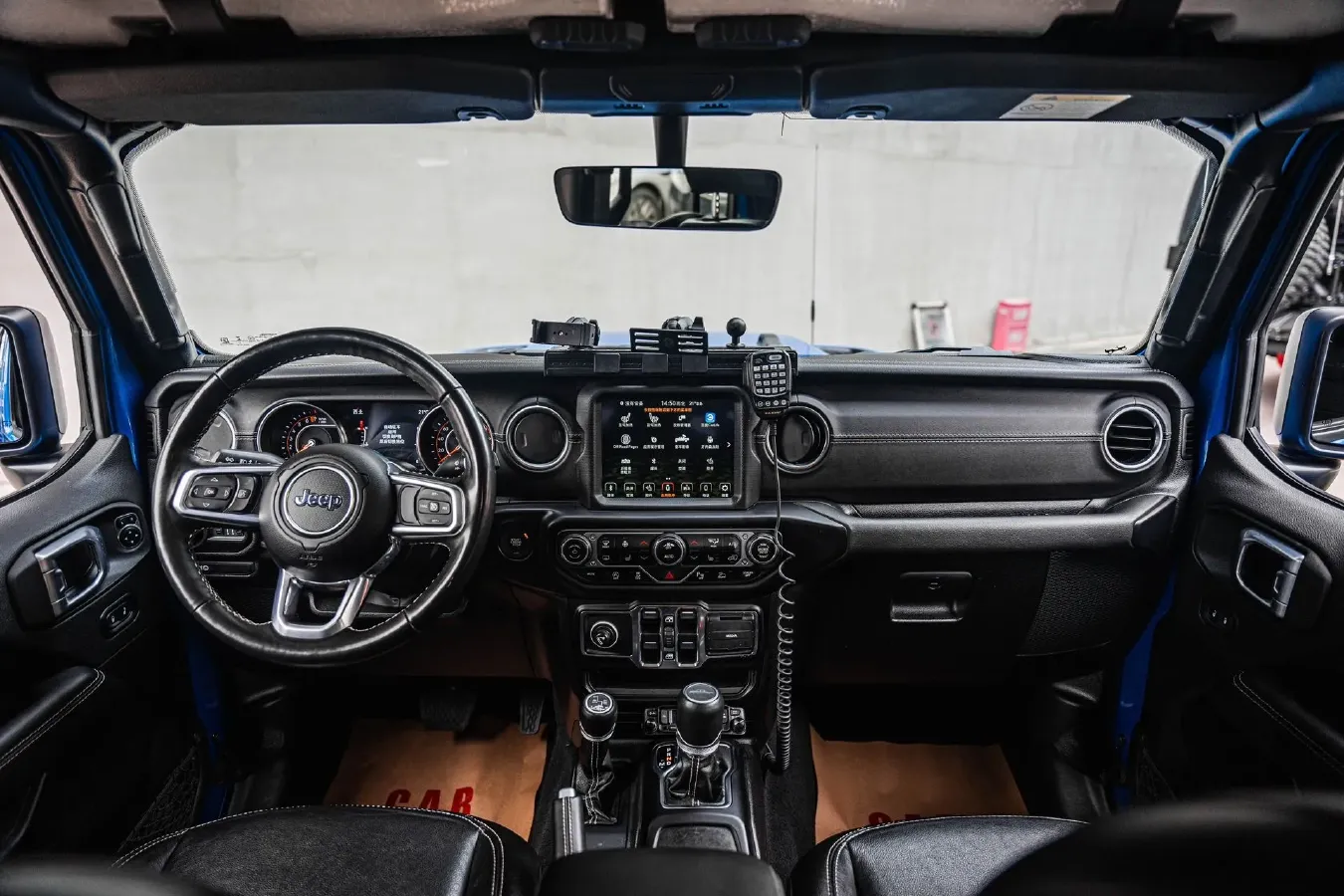 2022 Jeep Gladiator 3.6L 284HP V6 8AT,autocango,china used car exporter,china ev exporter,chinese used car exporter,chinese used ev exporter