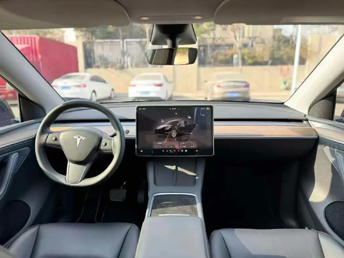 2022 Tesla Model Y BEV 60KWH,autocango,china used car exporter,china ev exporter,chinese used car exporter,chinese used ev exporter