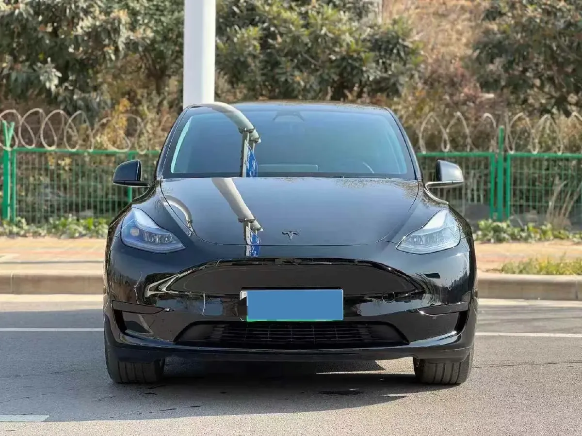 2022 Tesla Model Y BEV 60KWH,autocango,china used car exporter,china ev exporter,chinese used car exporter,chinese used ev exporter