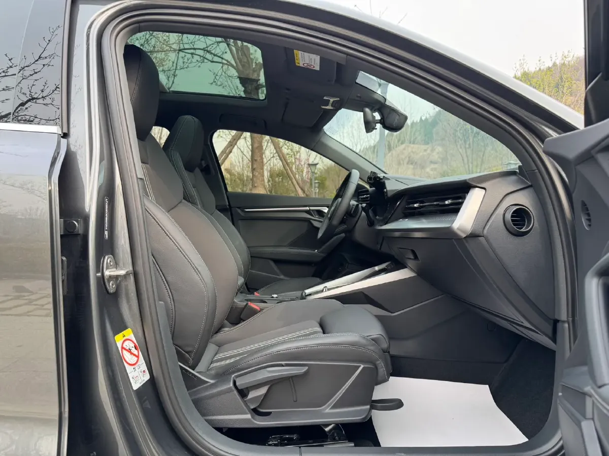 2023 Audi A3 1.4T 150HP L4 7DCT,autocango,china used car exporter,china ev exporter,chinese used car exporter,chinese used ev exporter