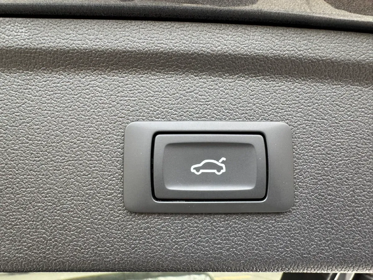 2023 Audi A3 1.4T 150HP L4 7DCT,autocango,china used car exporter,china ev exporter,chinese used car exporter,chinese used ev exporter