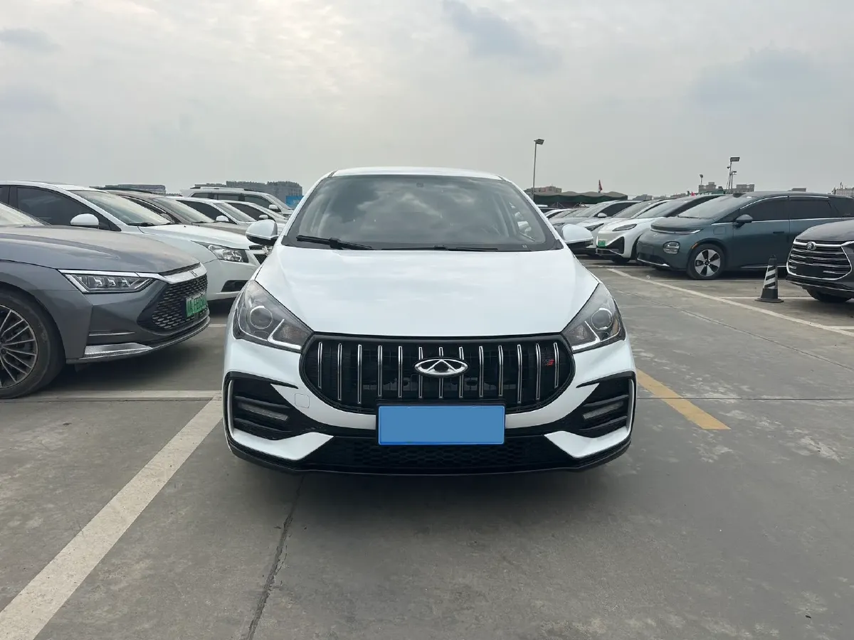 2024 Chery Arrizo 5 1.5L 120HP L4 5MT,autocango,china used car exporter,china ev exporter,chinese used car exporter,chinese used ev exporter