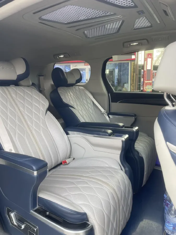 2023 Buick GL8 2.0T 237HP L4 9AT,autocango,china used car exporter,china ev exporter,chinese used car exporter,chinese used ev exporter