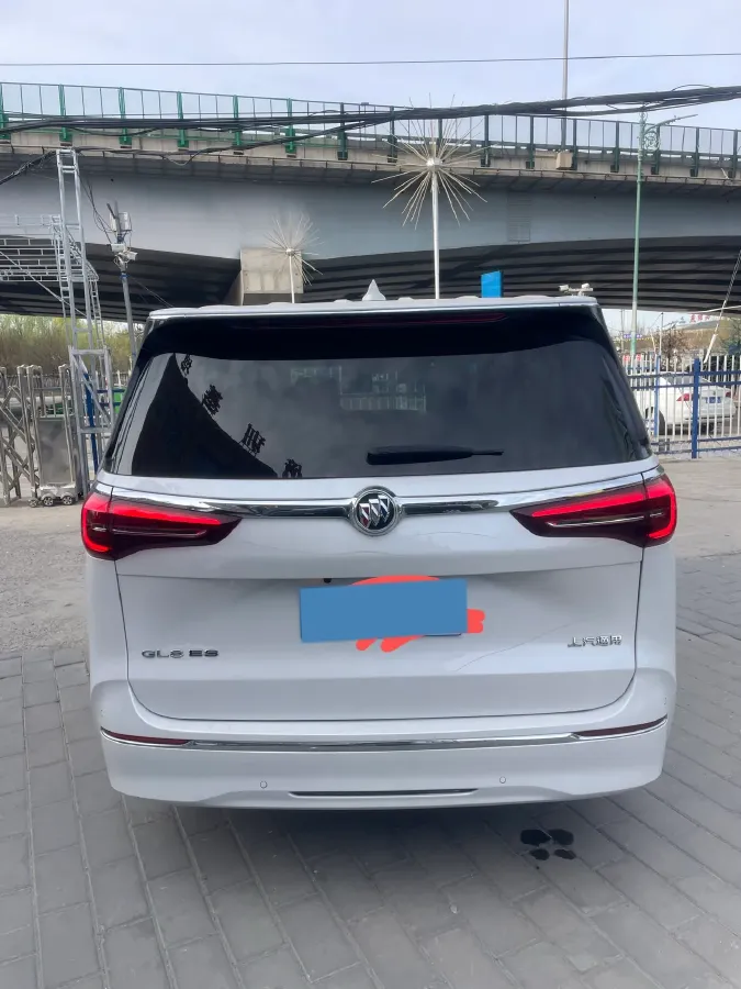 2023 Buick GL8 2.0T 237HP L4 9AT,autocango,china used car exporter,china ev exporter,chinese used car exporter,chinese used ev exporter