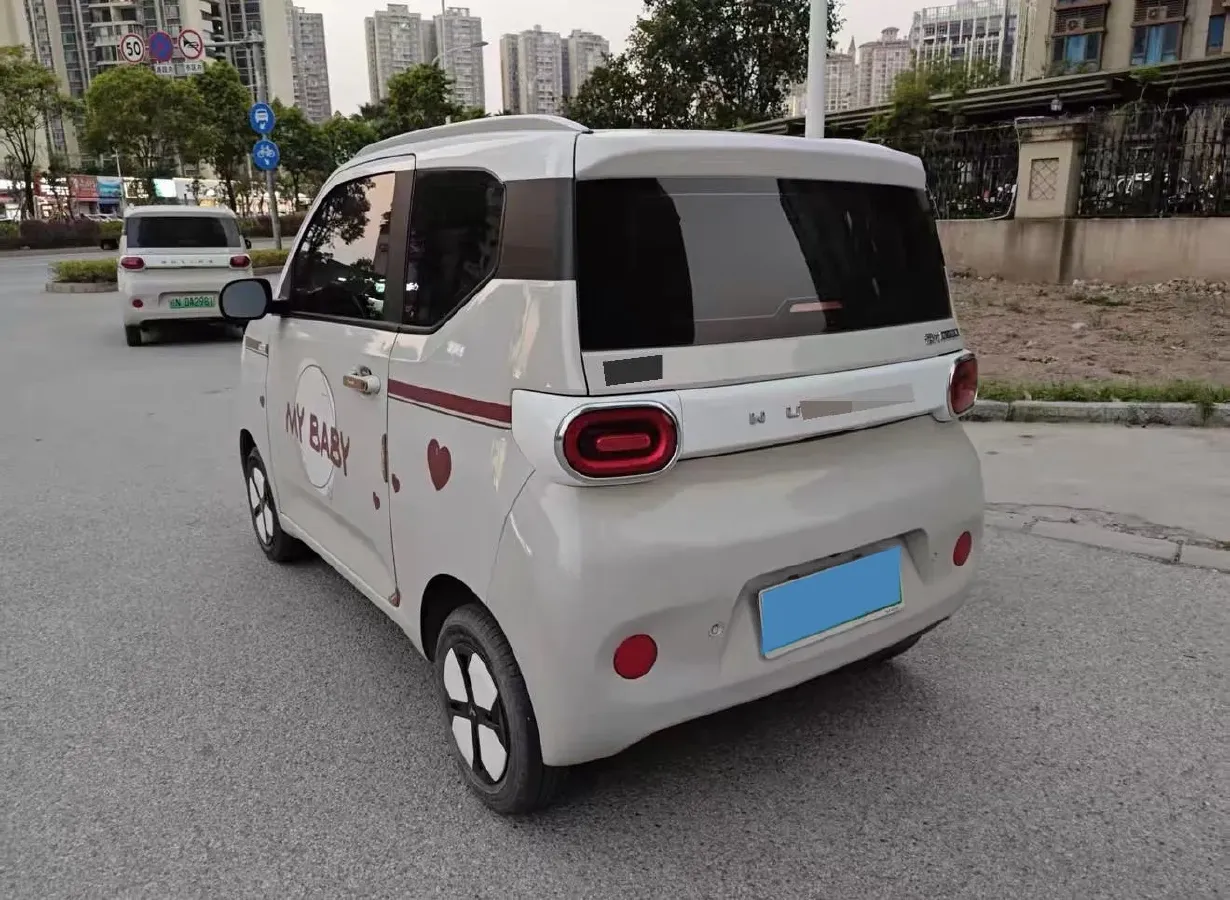 2024 WuLing HongGuang MINI EV BEV 17.3KWH,autocango,china used car exporter,china ev exporter,chinese used car exporter,chinese used ev exporter
