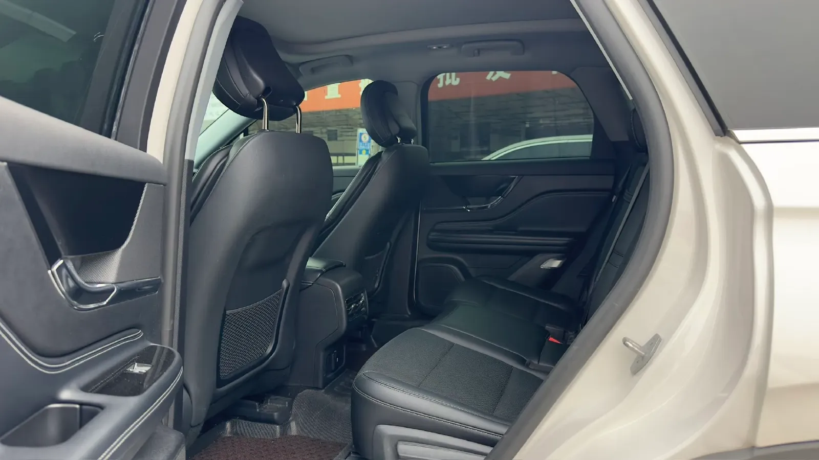 2022 Lincoln Corsair 2.0T 245HP L4 8AT,autocango,china used car exporter,china ev exporter,chinese used car exporter,chinese used ev exporter