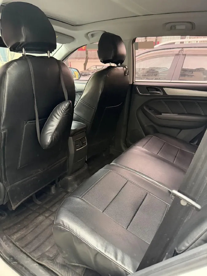 2020 Roewe i6 1.5T 169HP L4 7DCT,autocango,china used car exporter,china ev exporter,chinese used car exporter,chinese used ev exporter