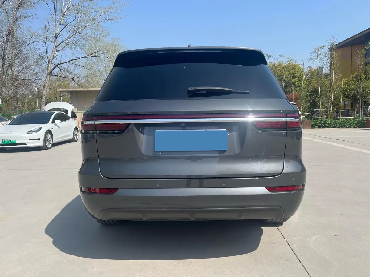 2021 Li ONE Range Extended 131HP REEV 40.5KWH,autocango,china used car exporter,china ev exporter,chinese used car exporter,chinese used ev exporter