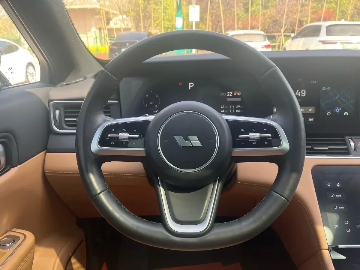 2021 Li ONE Range Extended 131HP REEV 40.5KWH,autocango,china used car exporter,china ev exporter,chinese used car exporter,chinese used ev exporter