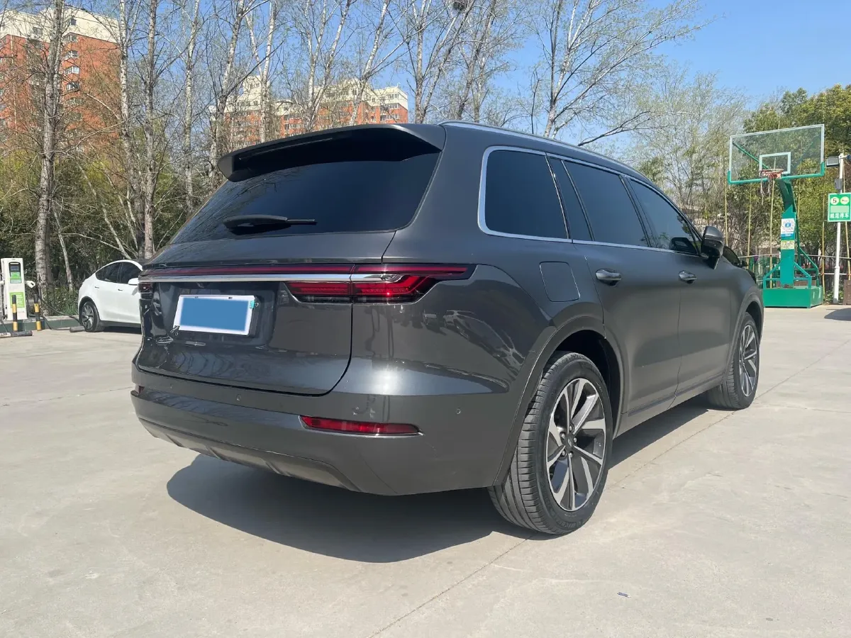 2021 Li ONE Range Extended 131HP REEV 40.5KWH,autocango,china used car exporter,china ev exporter,chinese used car exporter,chinese used ev exporter