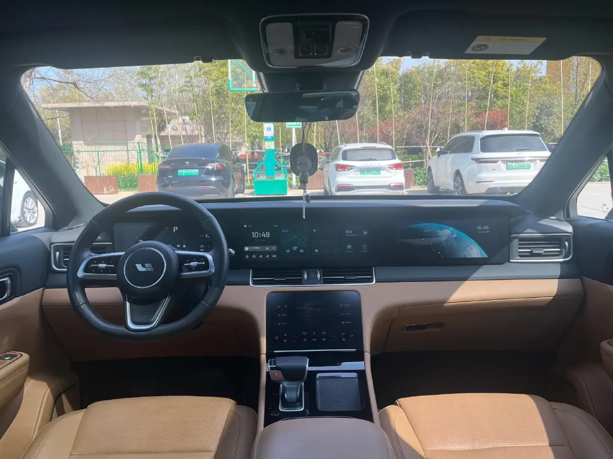 2021 Li ONE Range Extended 131HP REEV 40.5KWH,autocango,china used car exporter,china ev exporter,chinese used car exporter,chinese used ev exporter