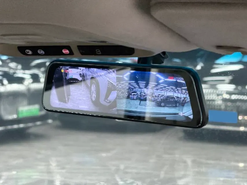 2022 Buick GL8 2.0T 237HP L4 9AT,autocango,china used car exporter,china ev exporter,chinese used car exporter,chinese used ev exporter