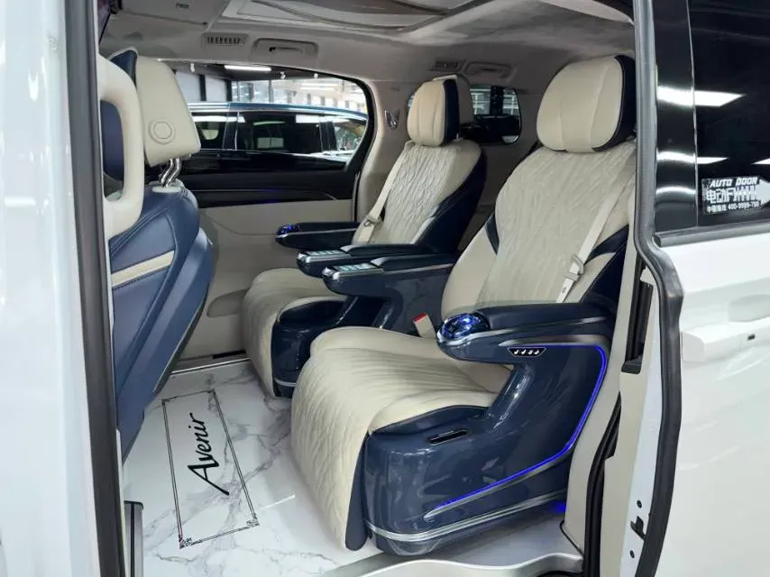 2022 Buick GL8 2.0T 237HP L4 9AT,autocango,china used car exporter,china ev exporter,chinese used car exporter,chinese used ev exporter