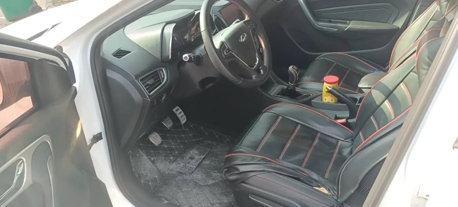 2018 Chery Arrizo 5 1.5L 116HP L4 5MT,autocango,china used car exporter,china ev exporter,chinese used car exporter,chinese used ev exporter