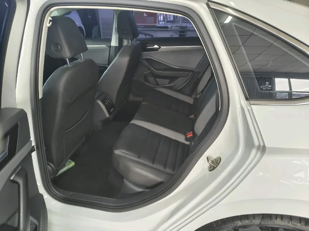 2021 Volkswagen Sagitar 1.4T 150HP L4 7DCT,autocango,china used car exporter,china ev exporter,chinese used car exporter,chinese used ev exporter