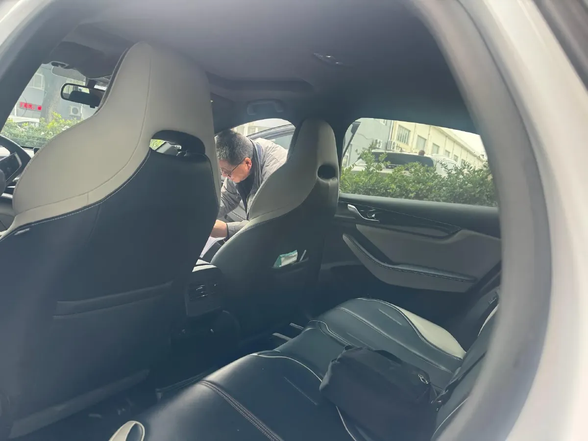 2021 Haval F7 1.5T 169HP L4 7DCT,autocango,china used car exporter,china ev exporter,chinese used car exporter,chinese used ev exporter