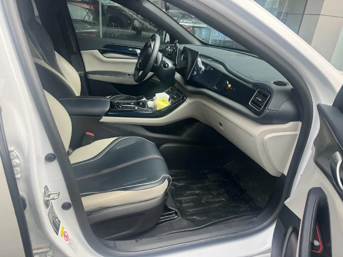 2021 Haval F7 1.5T 169HP L4 7DCT,autocango,china used car exporter,china ev exporter,chinese used car exporter,chinese used ev exporter