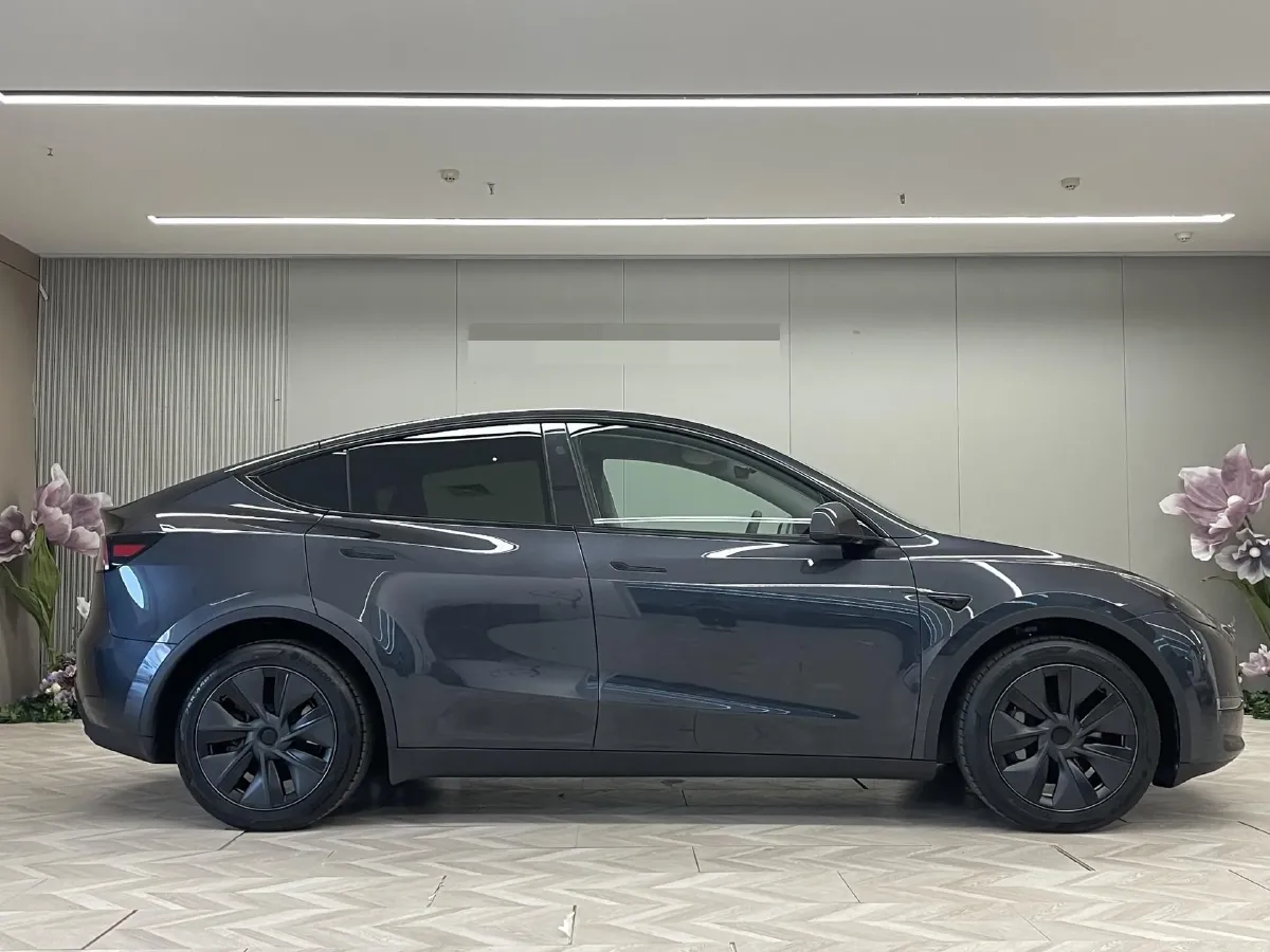 2024 Tesla Model Y BEV 78.4KWH,autocango,china used car exporter,china ev exporter,chinese used car exporter,chinese used ev exporter