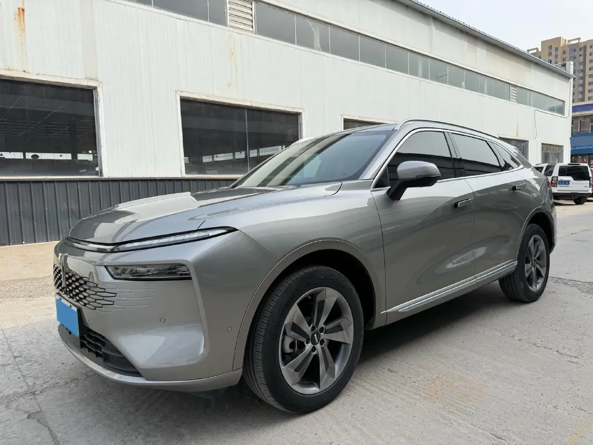 2023 WEY Mocha 1.5T 156HP L4 2DHT PHEV 34KWH,autocango,china used car exporter,china ev exporter,chinese used car exporter,chinese used ev exporter